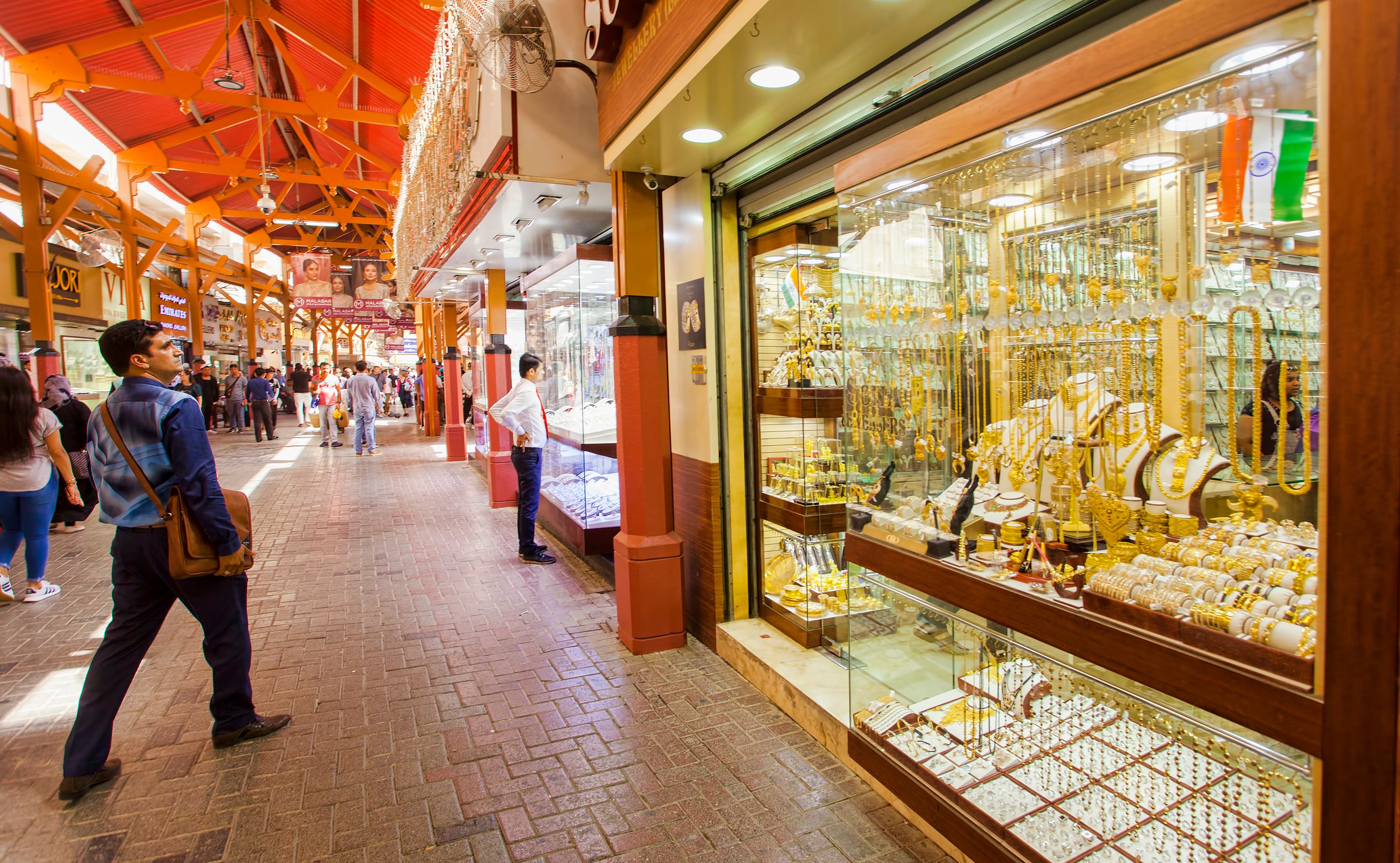 Checkout Dubai’s local Souk